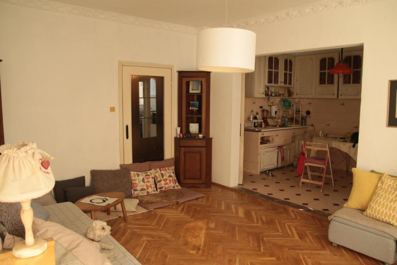 Elie'S Home Varna ภายนอก รูปภาพ